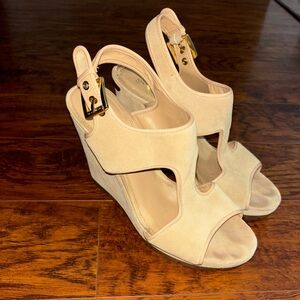 Michael Kors Gillian Wedge Sandals Women's 9.5 Nude Suede 5-inch Platform Heels